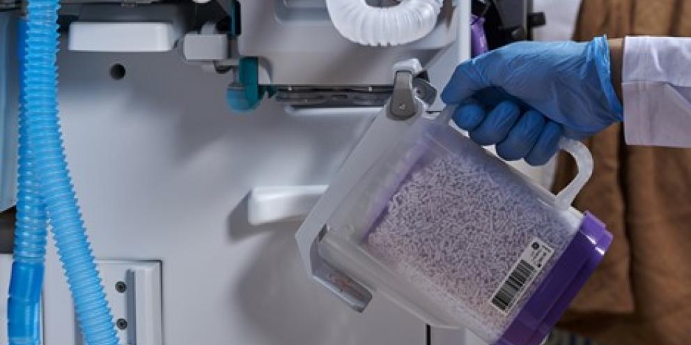 CO2 absorbent